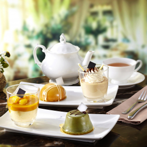 Salon de thé © Li Chaoshu / Shutterstock 160878116
